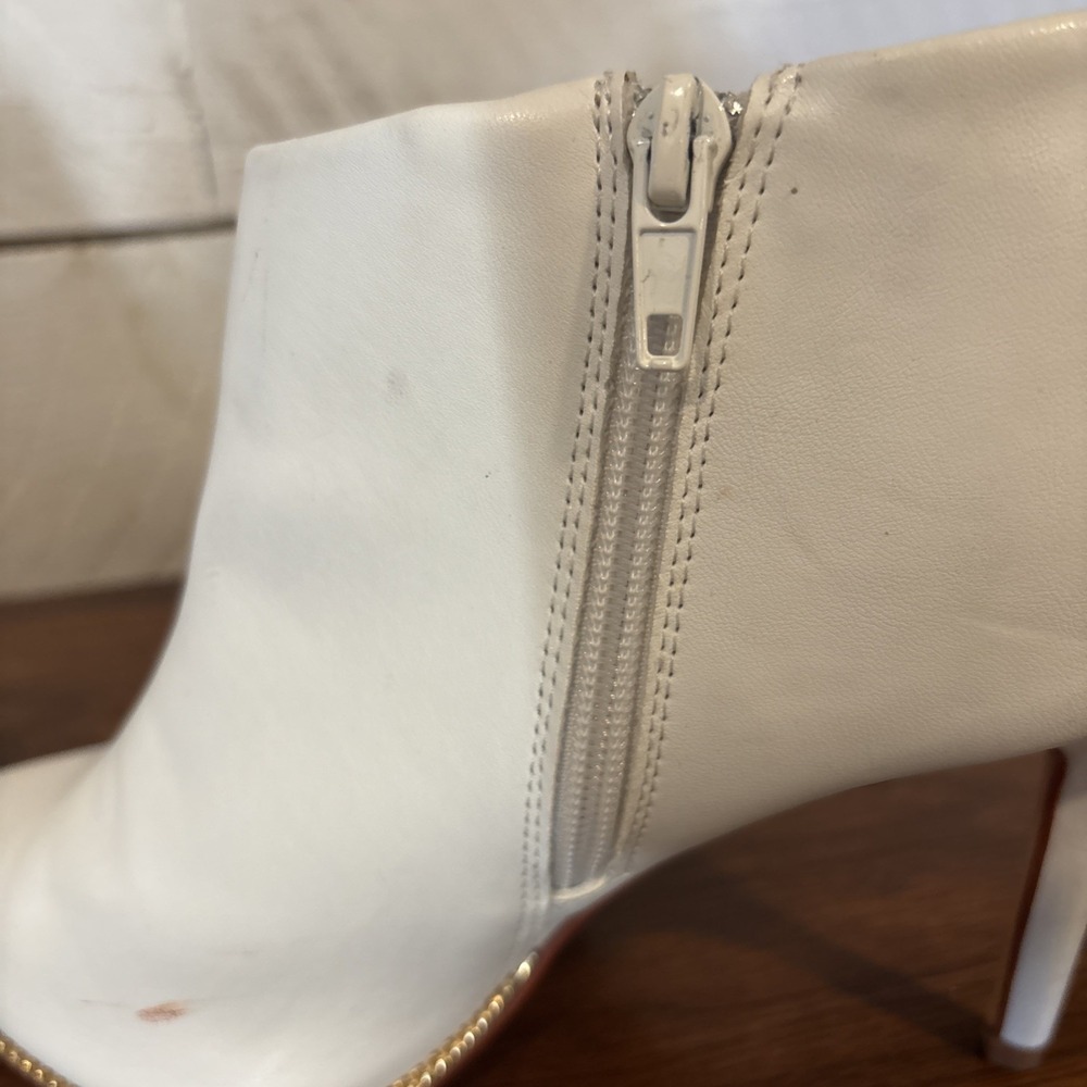 BCBGENERATION Womens White Padded Hadix Pointed Toe Stiletto Zip-Up Booties 7.5 - Picture 14 of 16